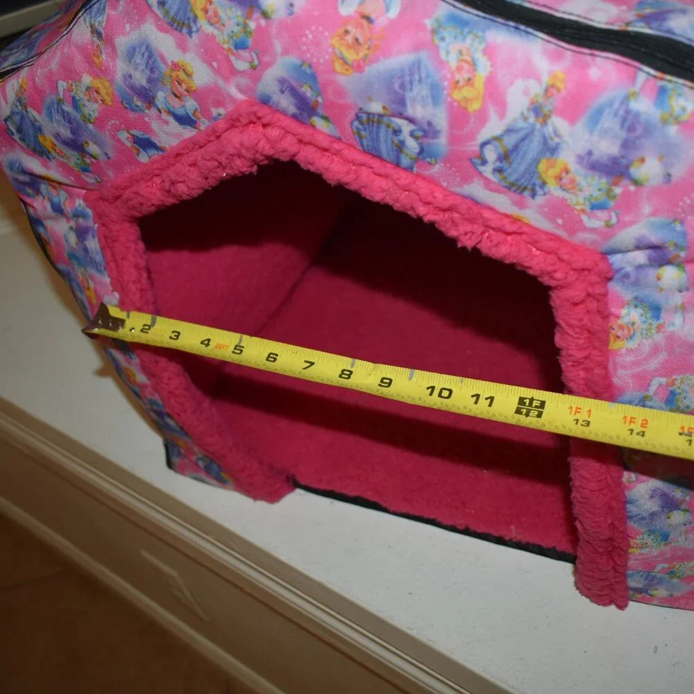 VINTAGE DISNEY CASTLE PRINCESS CINDERELLA PORTABLE FOLDABLE DOG CAT BED HOUSE